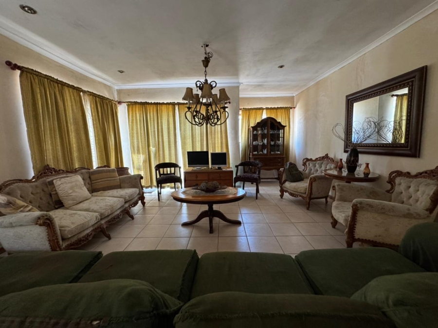 4 Bedroom Property for Sale in Belhar Western Cape